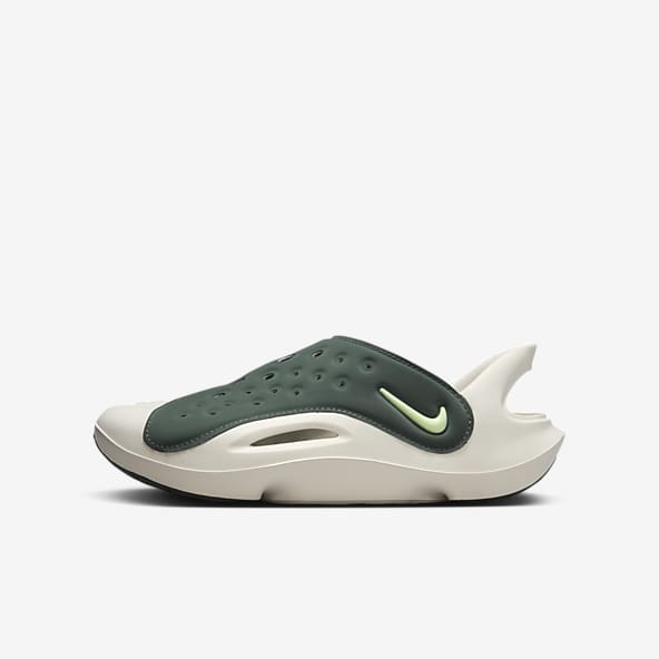 Nike sandals boys top